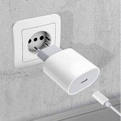 Teknonet TN-HCH09 20W PD 3000 mAh Şarj Aleti (Beyaz)