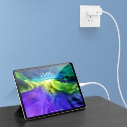 DUX DUCİS Type-C PD 60W QC4.0 Hızlı Şarj Kablosu 1 Metre (Beyaz)