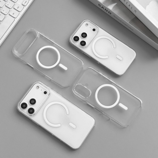 iPhone 17 Magsafe Uyumlu Şeffaf Sert PC Kılıf