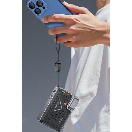 Yesido YP89 Akım Korumalı ve Stantlı 10.000 mAh 5in1 22.5W PD 15W Kablosuz Hızlı Şarj Destekli Magsafe Powerbank (Beyaz)